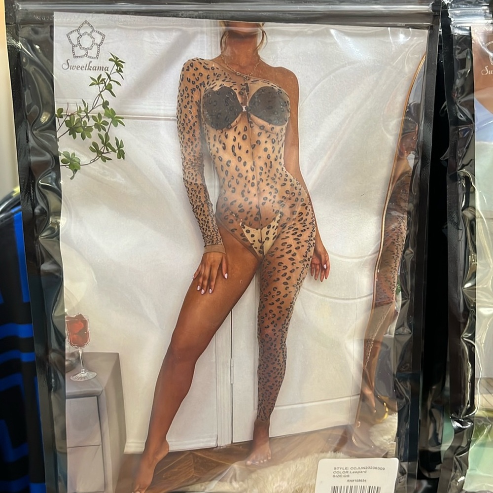 Leopard Print Bodysuit